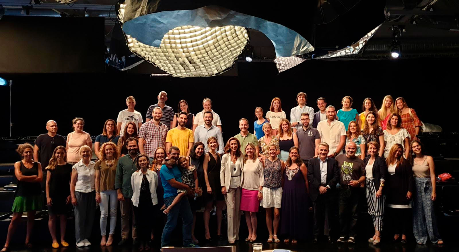 Equipo en foto grupal